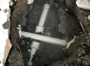 来凤阳台漏水维修公司为您分享楼上楼下漏水怎么处理